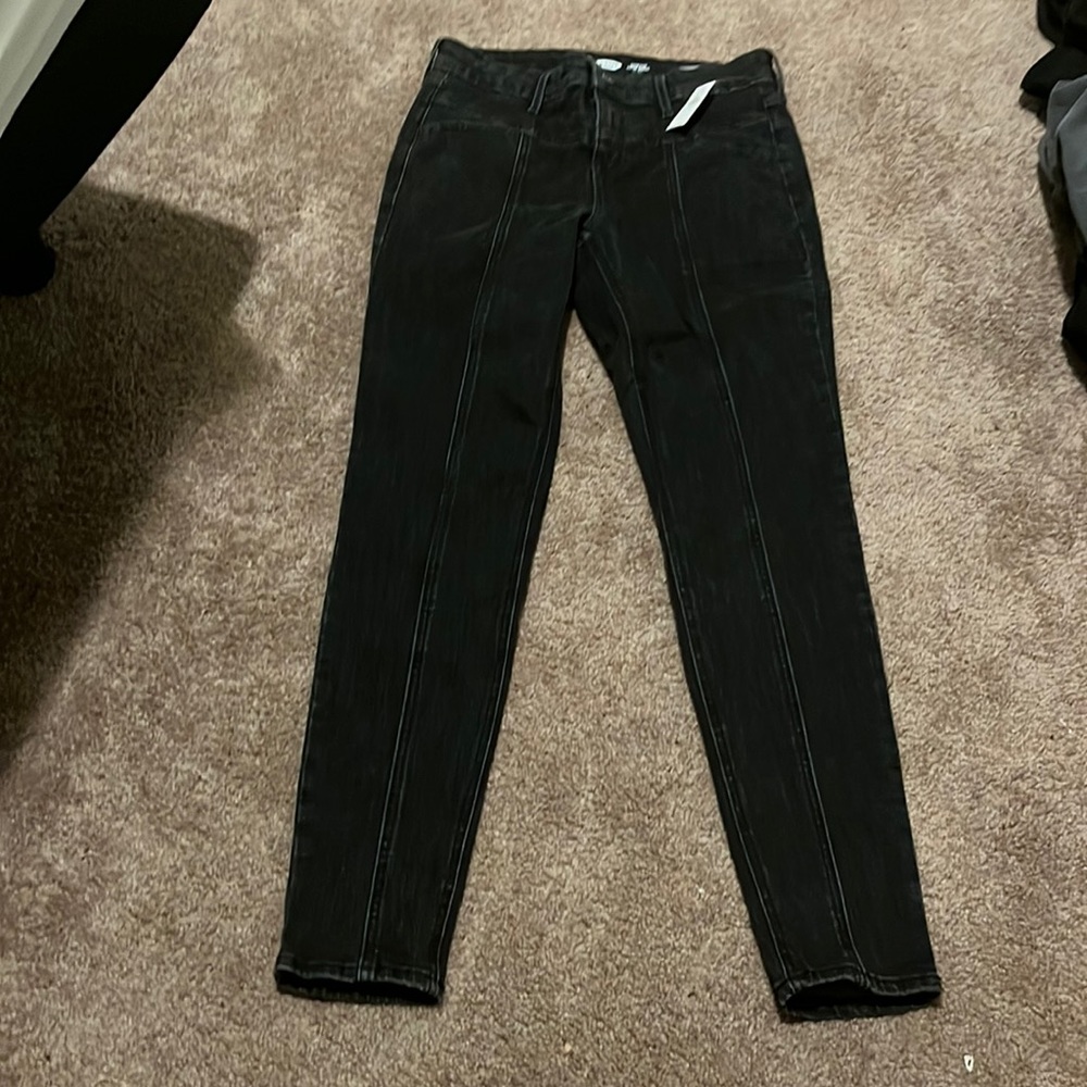 Old Navy rockstar super skinny size 6 black jeans
